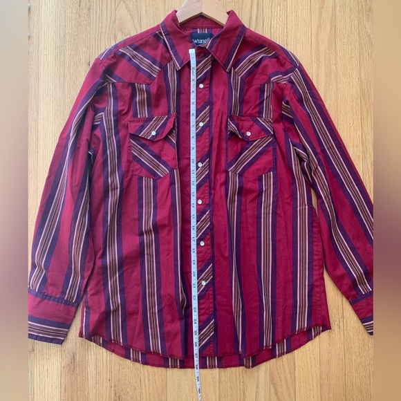 Wrangler // VTG Western Striped Button Down - Picture 12 of 12